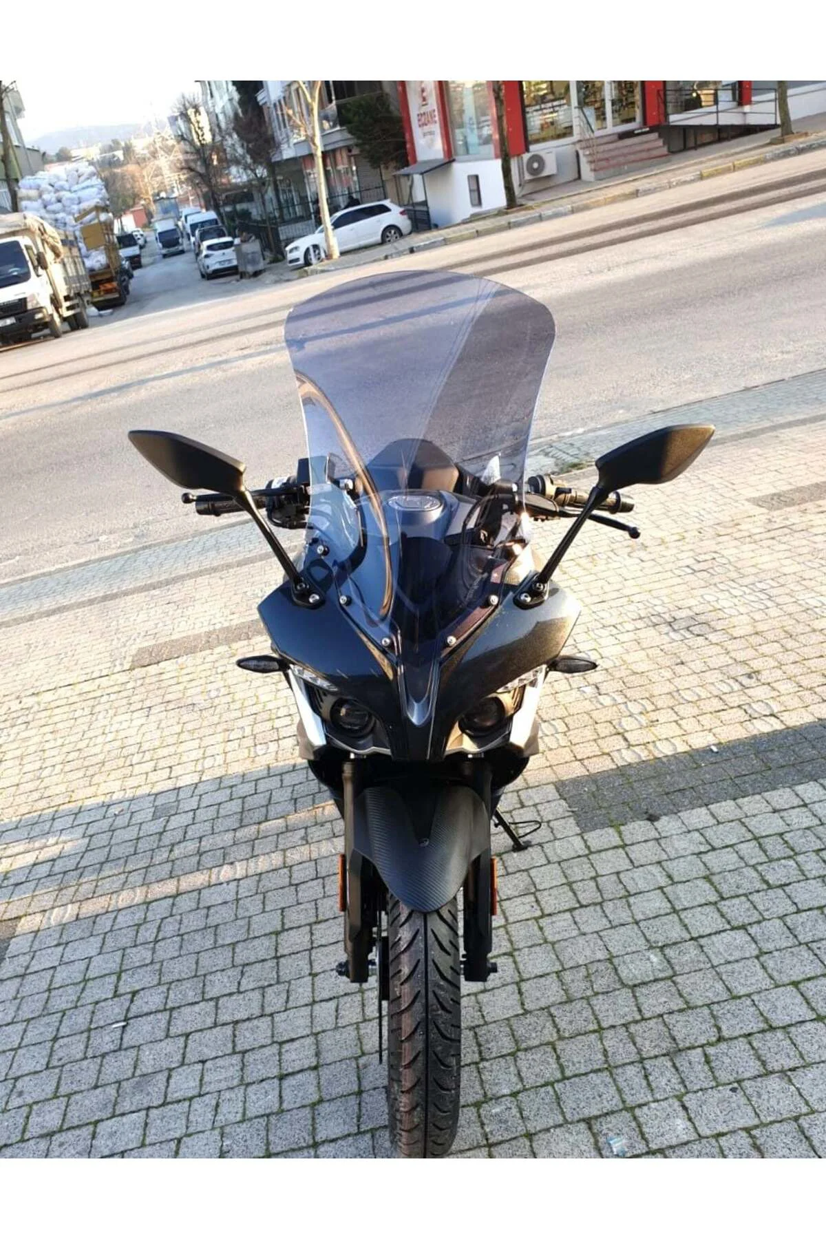 Bajaj Pulsar RS 200 Ön Cam 2015-2026 Model 56cm Füme Renkli 4mm U