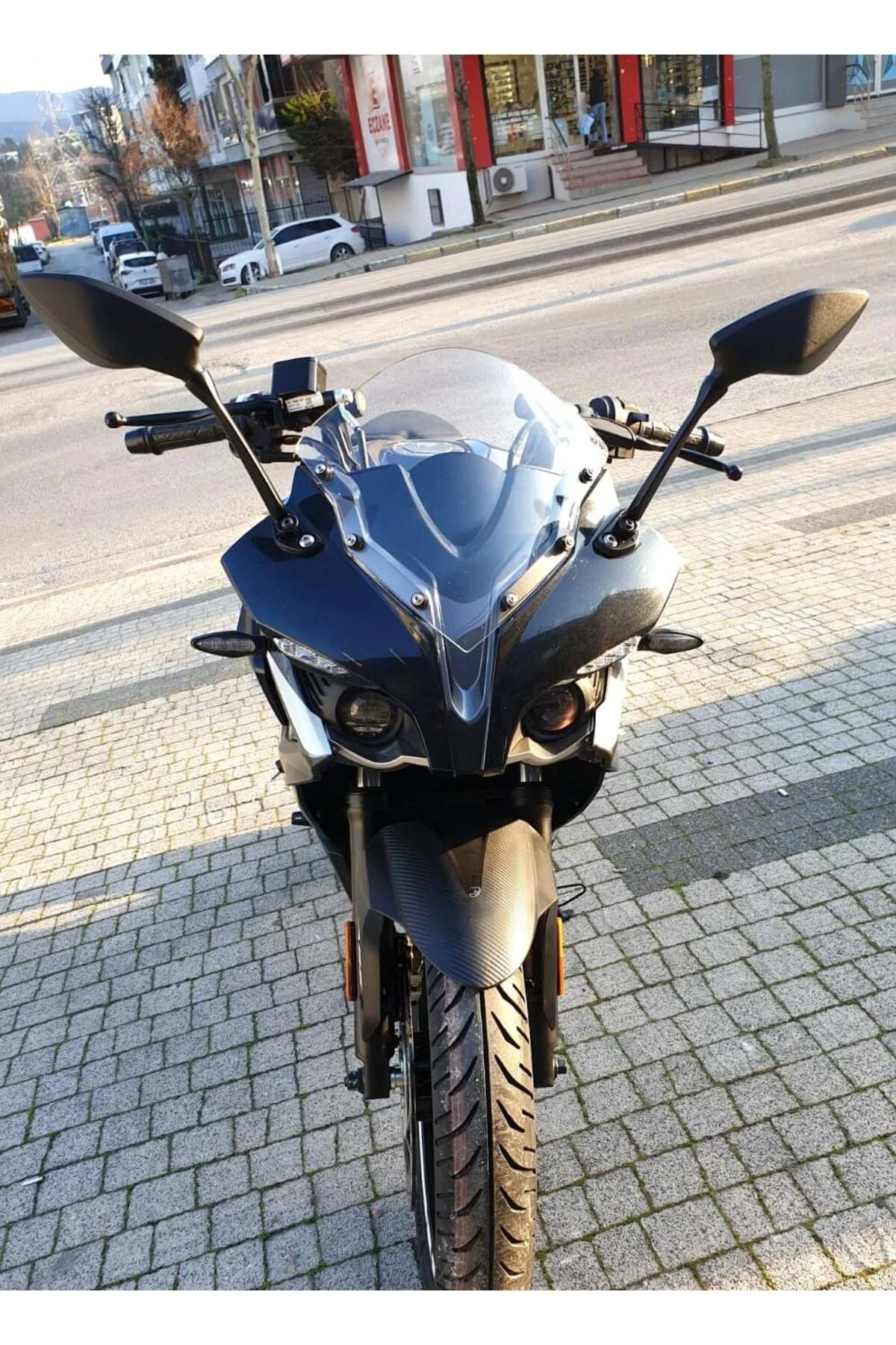 Bajaj Pulsar RS 200 Ön Cam 2015-2026 Model 33cm Şeffaf Renkli 4mm