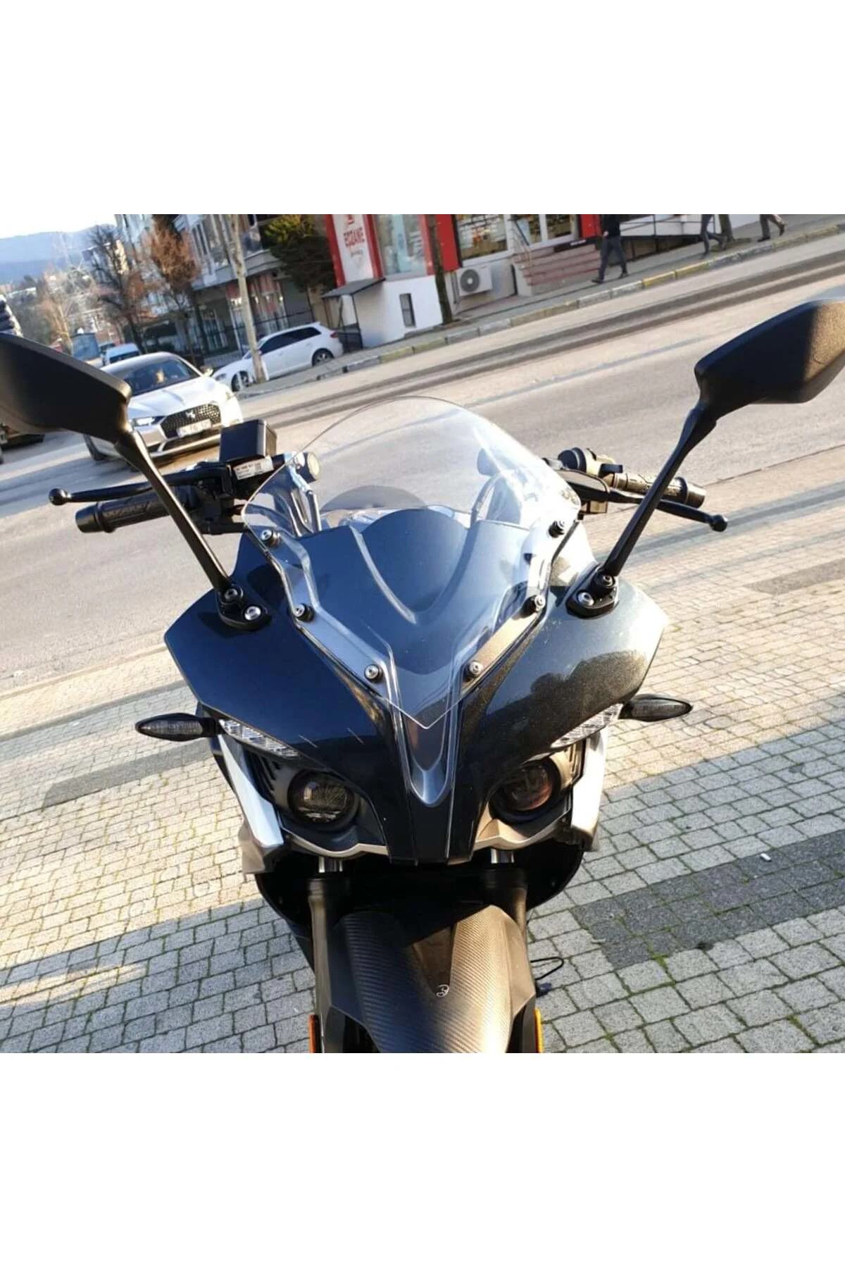 Bajaj Pulsar RS 200 Ön Cam 2015-2026 Model 33cm Şeffaf Renkli 4mm