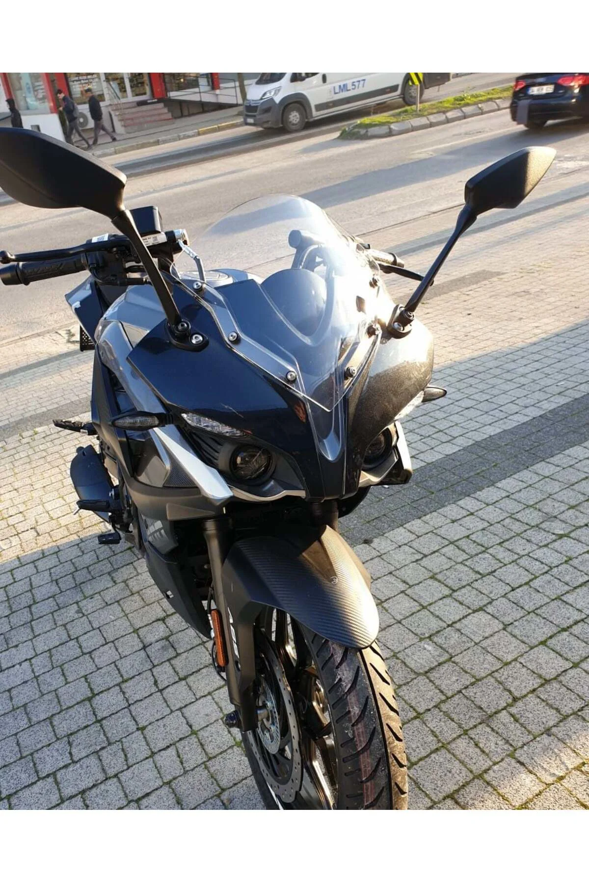 Bajaj Pulsar RS 200 Ön Cam 2015-2026 Model 33cm Şeffaf Renkli 4mm