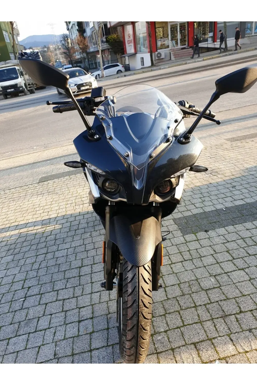 Bajaj Pulsar RS 200 Ön Cam 2015-2025 Model 33cm Şeffaf Renkli 4mm