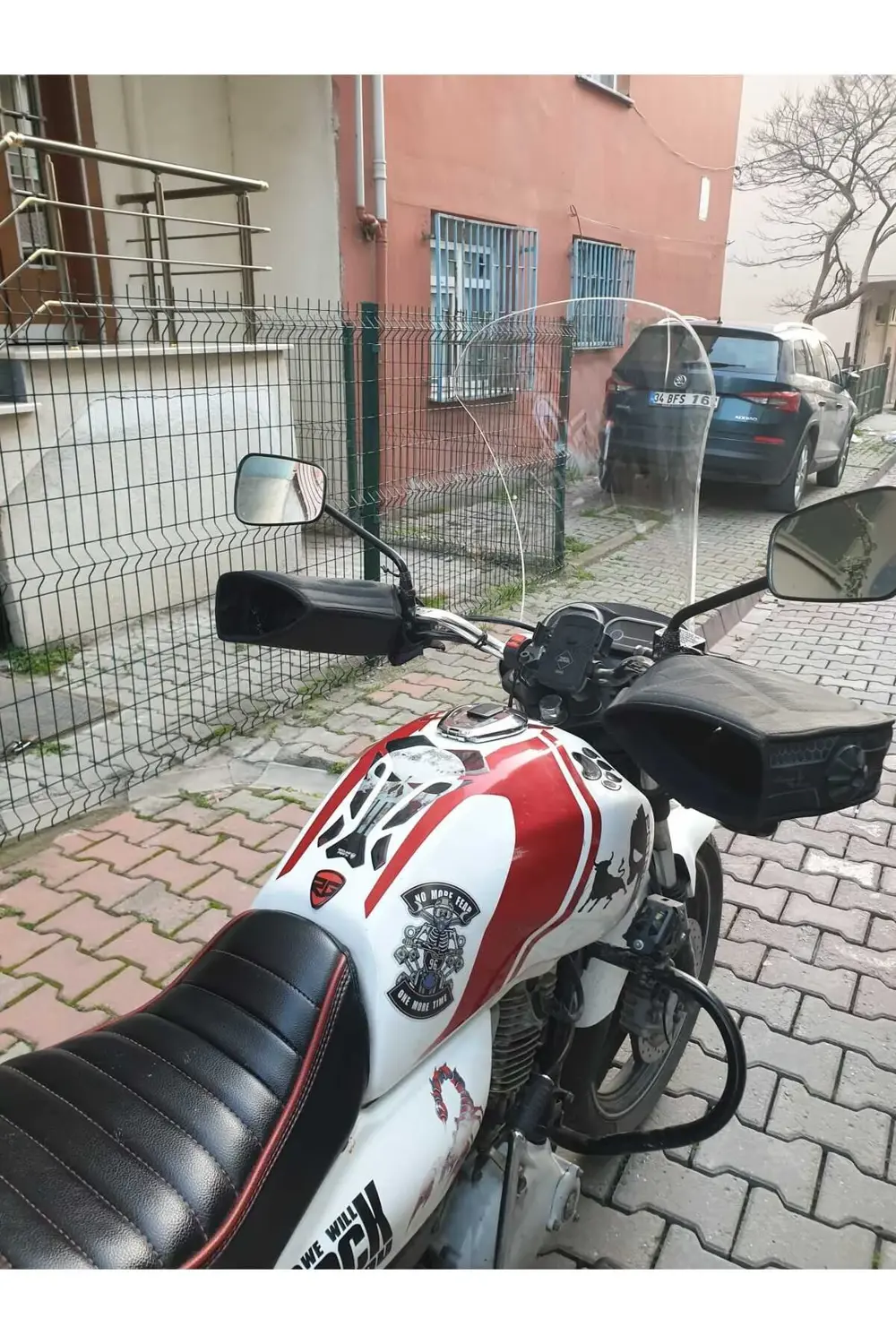 Bajaj V15 Ön cam 2017 2018 Uyumlu Model'dir 57cm Şeffaf Renkli 4m