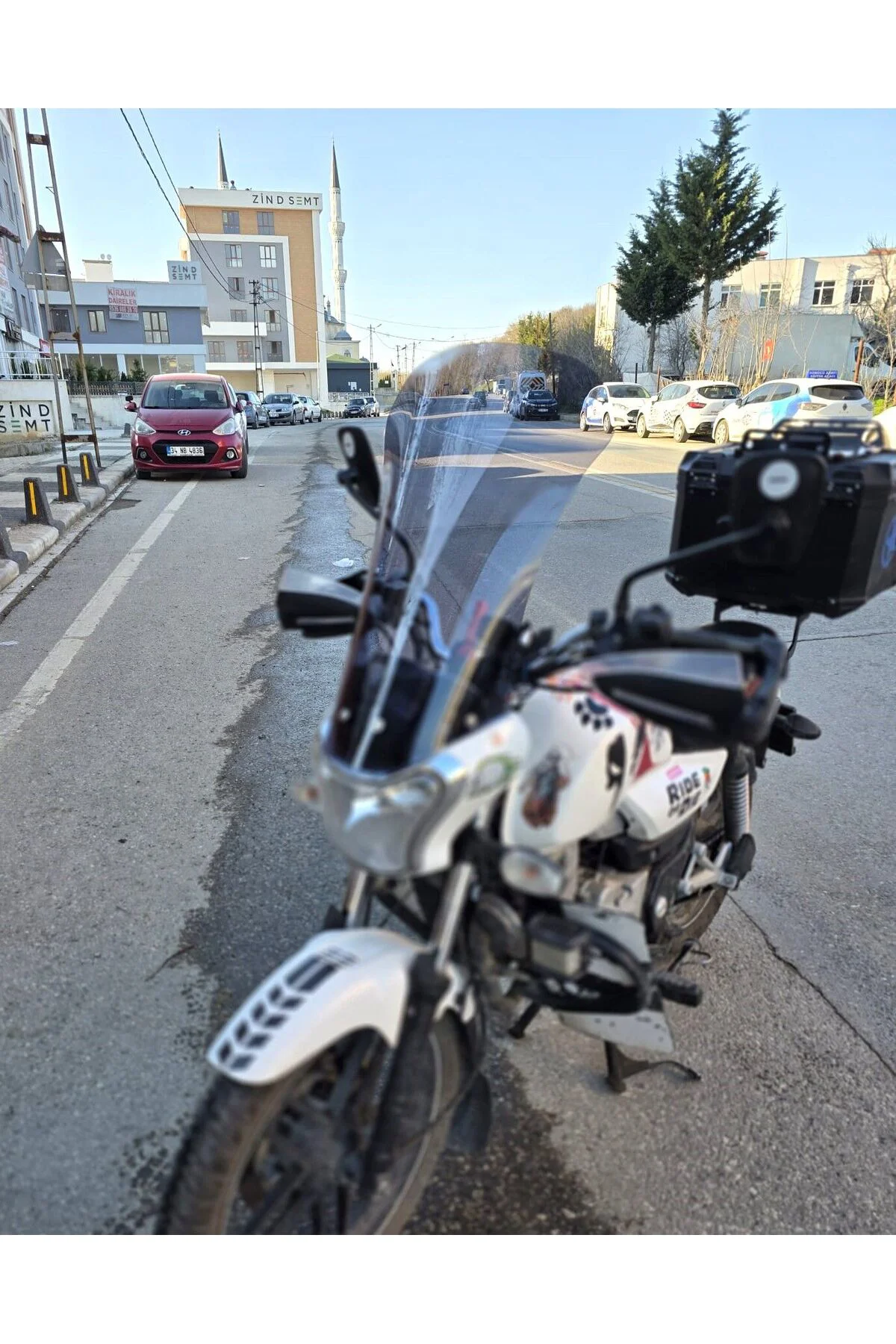Bajaj V15 Ön Cam 2017-2018 Model 57cm Füme Renkli 4mm