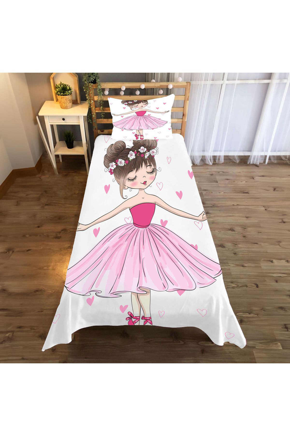 Evan Home Balerin Ve Kedi Desenli Çocuk Odası Takım Perde (İki Kanat),Yatak Örtüsü,Yastık,Kırlent ,Halı,