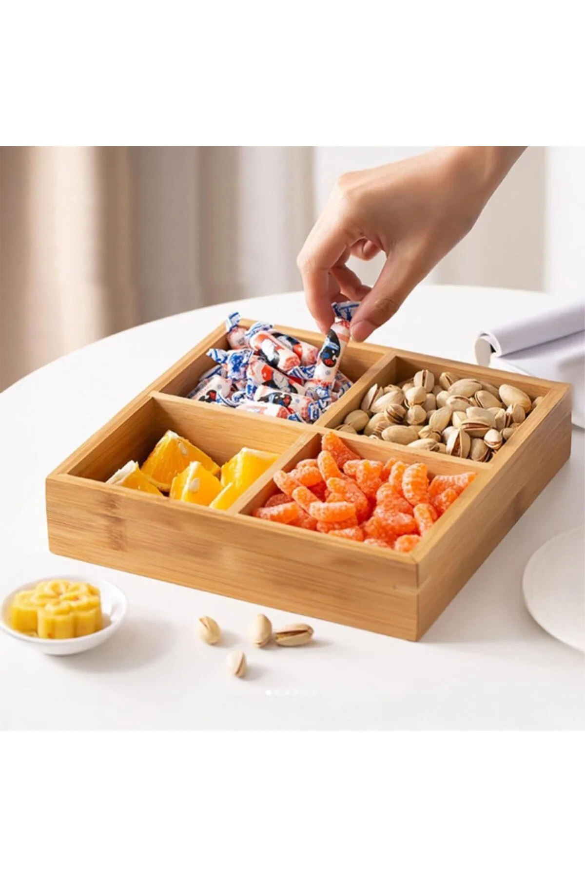 Bambu Bölmeli Kristal Kapaklı Sunumluk, Kuru Meyve, Kuru Yemiş ve