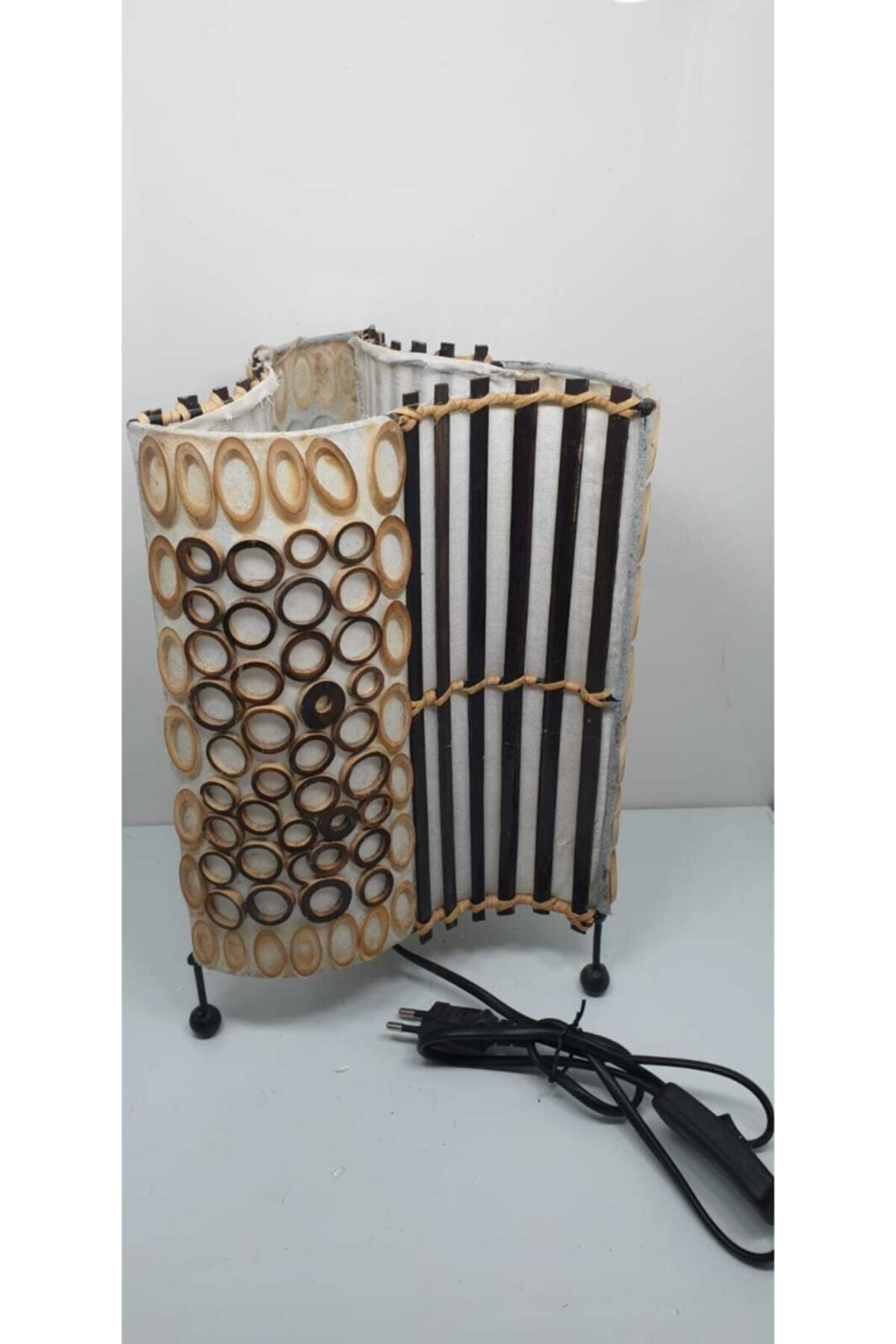 Bambu Çubuklu Abajur