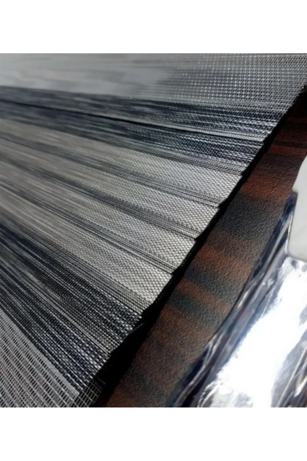 Bambu Keten Plise Renk Geçişli Zebra Stor Perde Alüminyum Kasalı