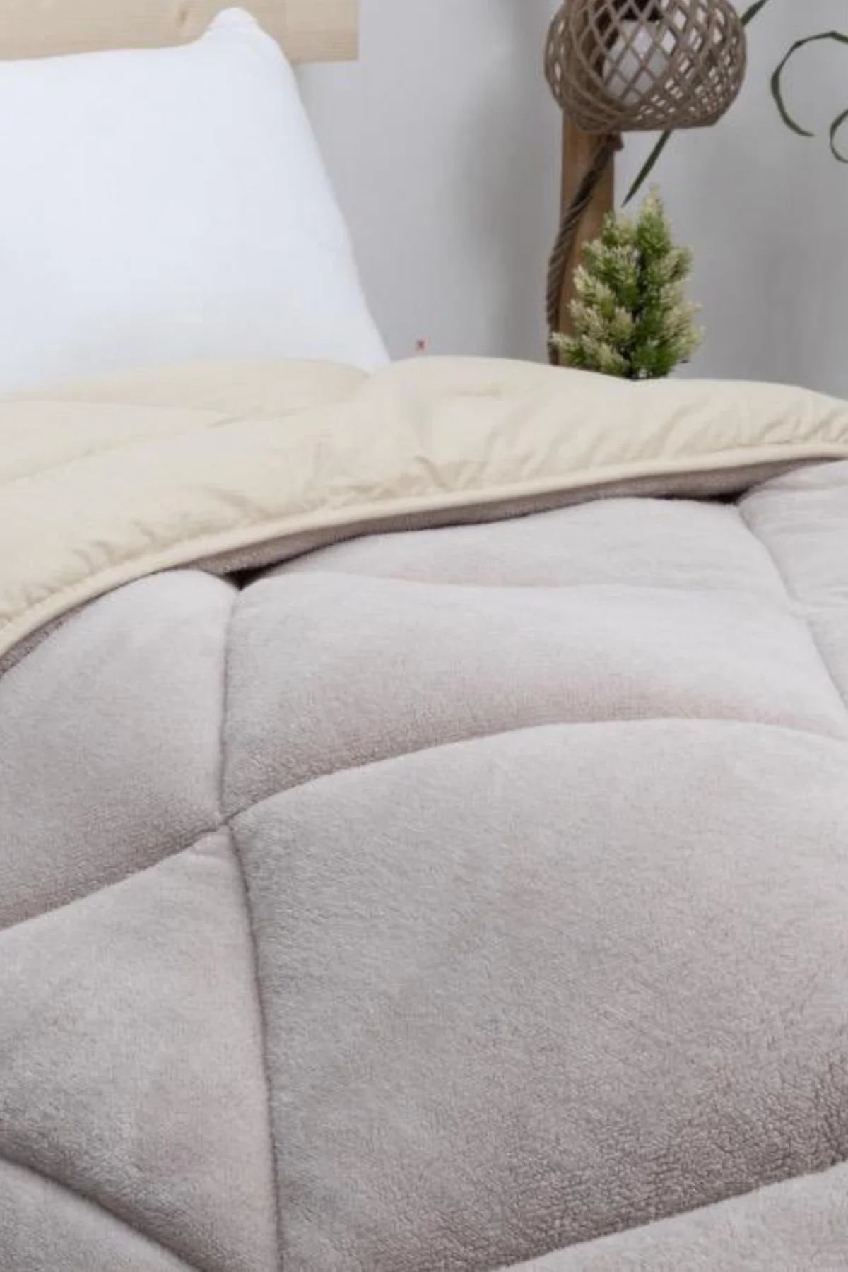 Bambu Premium Krem Renk %100 Pamuk Kumaş Silikon Dolgulu Yorgan 1