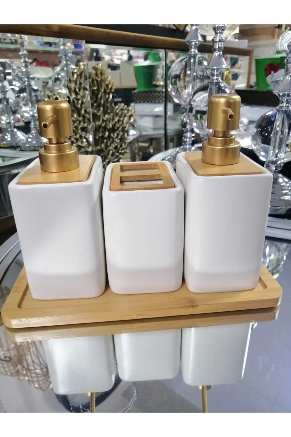 Bambu Standlı Sıvı Sabunluk Diş Fırçalık