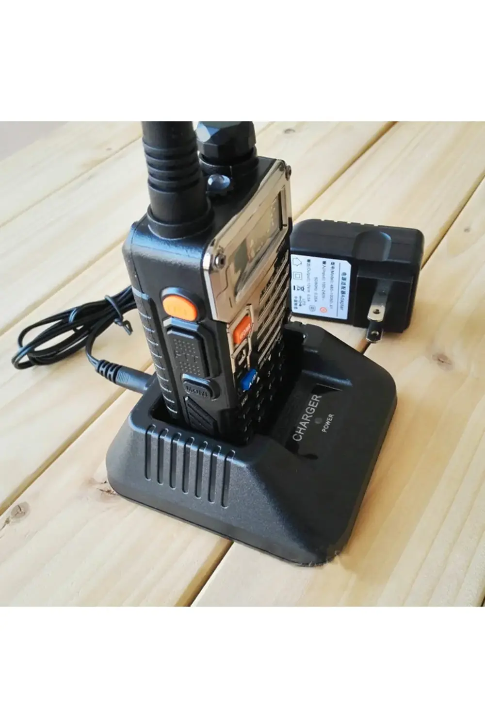 Baofeng UV-6R Masaüstü Şarj Tablası Adaptorlu