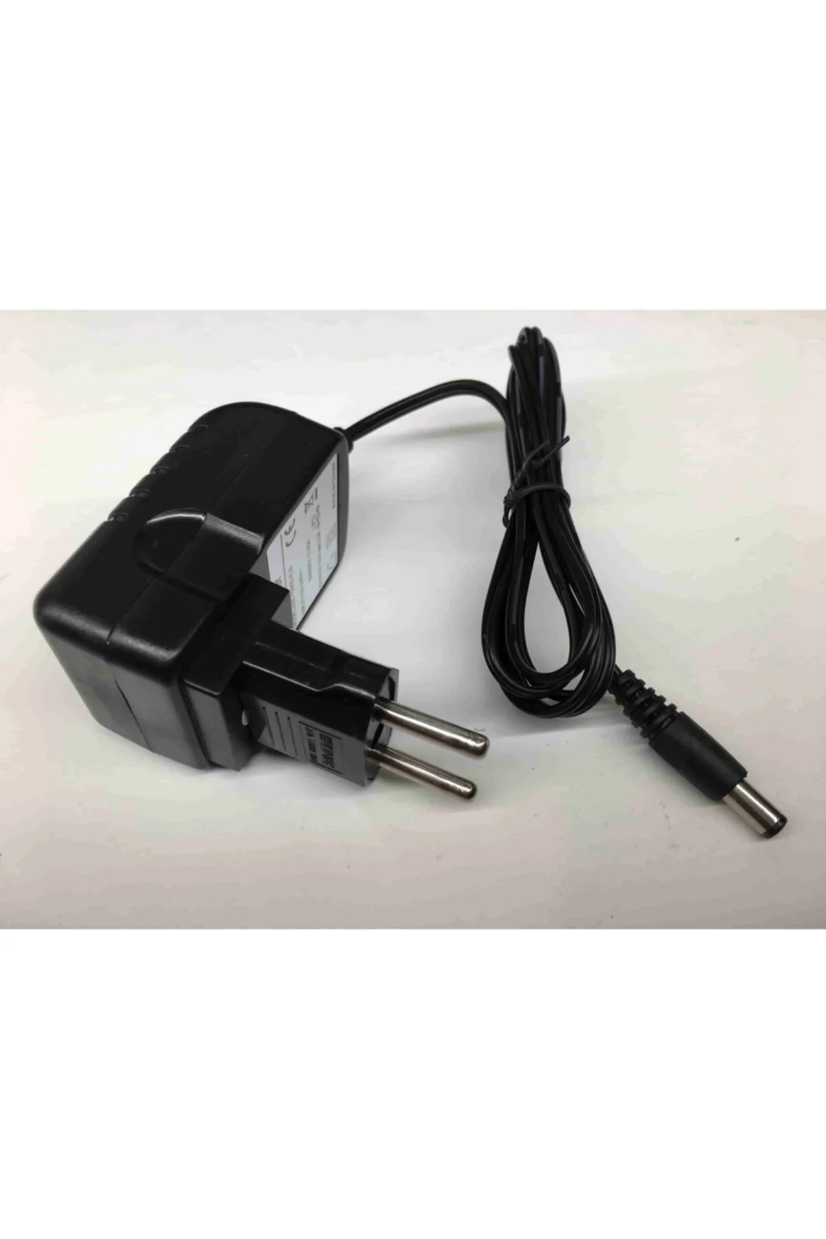 Baofeng Uv-82 Uv-5r Uv-5ra Uv-5rb Uv5 Uv5-re Plus El Telsiz Şarj Cihazı Için Adaptör 220 Volt Baofeng Uv-82 Uv-5r Uv-5ra Uv-5rb Uv5 Uv5-re Plus El Telsiz Şarj Cihazı Için Adaptör 220 Volt