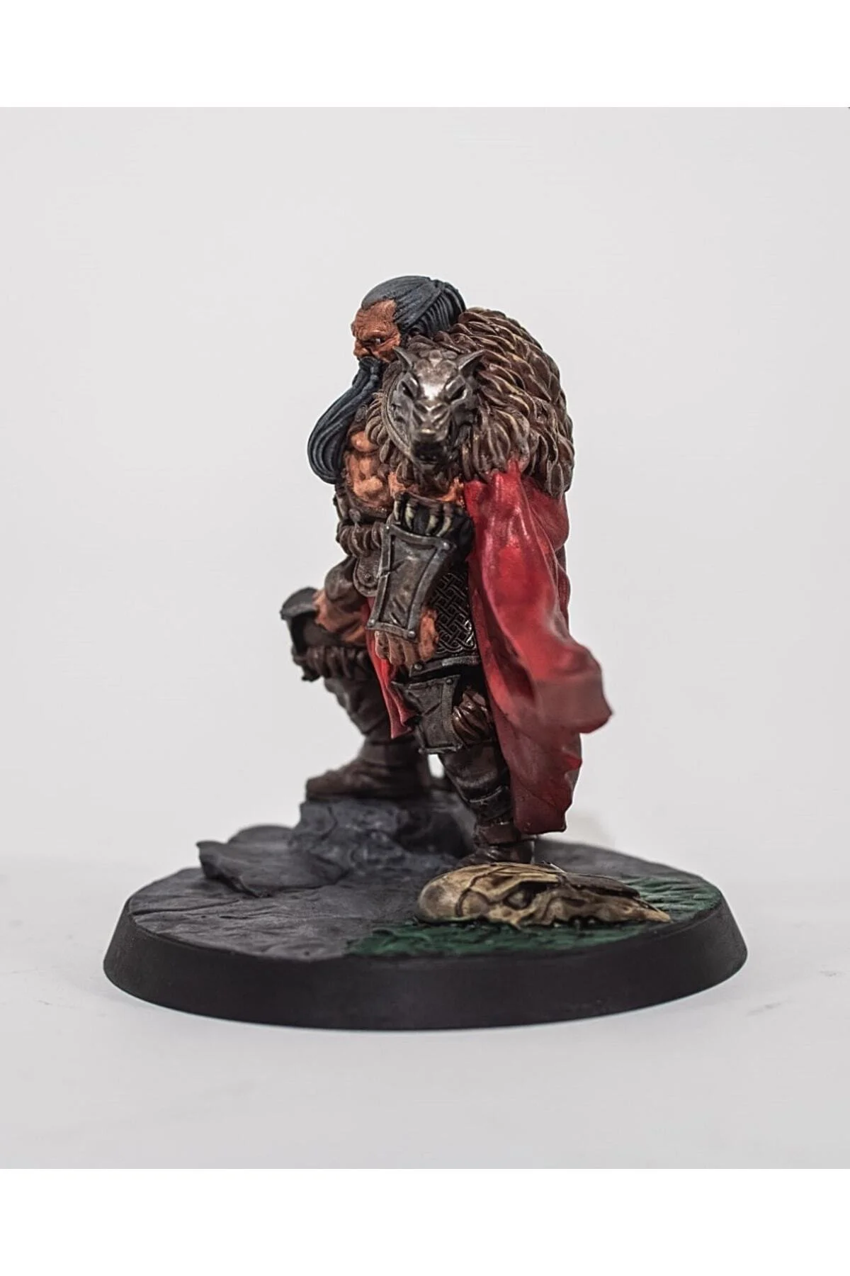 Barbarian Chieftain Boyalı Figür 20 Cm
