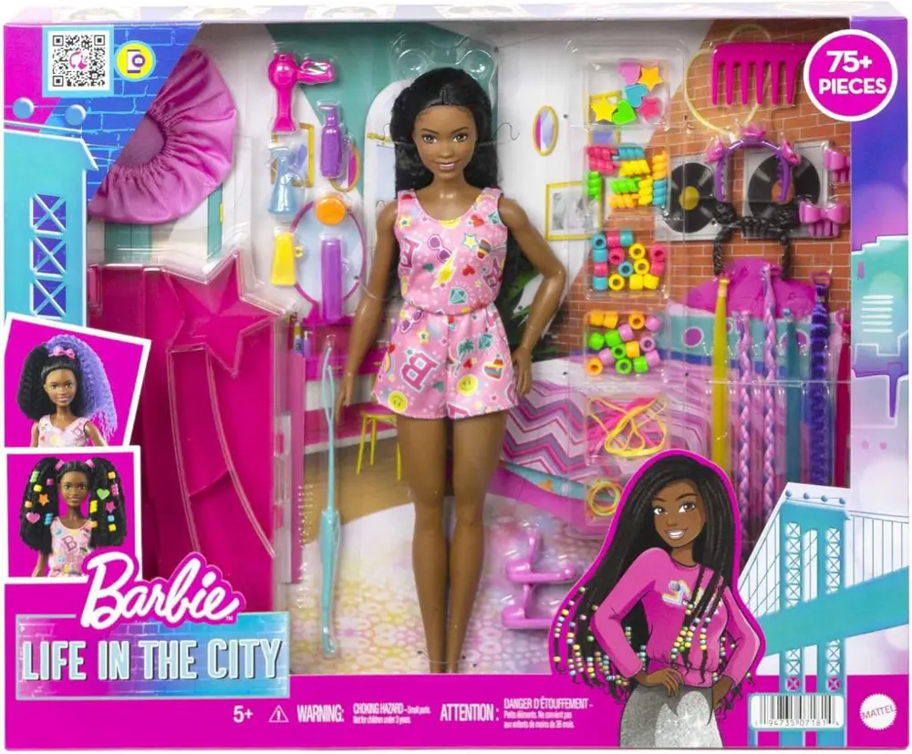Barbie Brooklyn Eğlenceli Saçlar Oyun Seti HHM39 Barbie Brooklyn Eğlenceli Saçlar Oyun Seti HHM39
