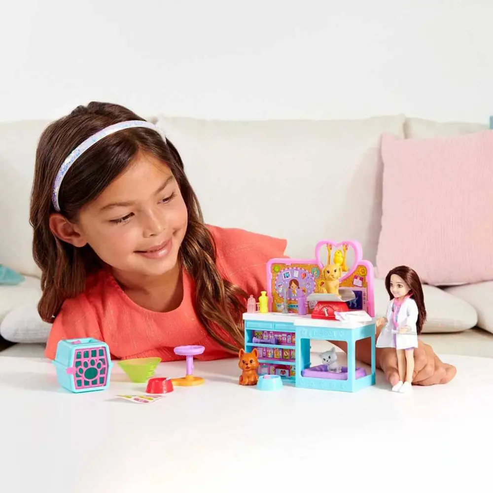 Barbie Chelsea Meslekleri Öğreniyor Veteriner Oyun Seti HGT12 Barbie Chelsea Meslekleri Öğreniyor Veteriner Oyun Seti HGT12