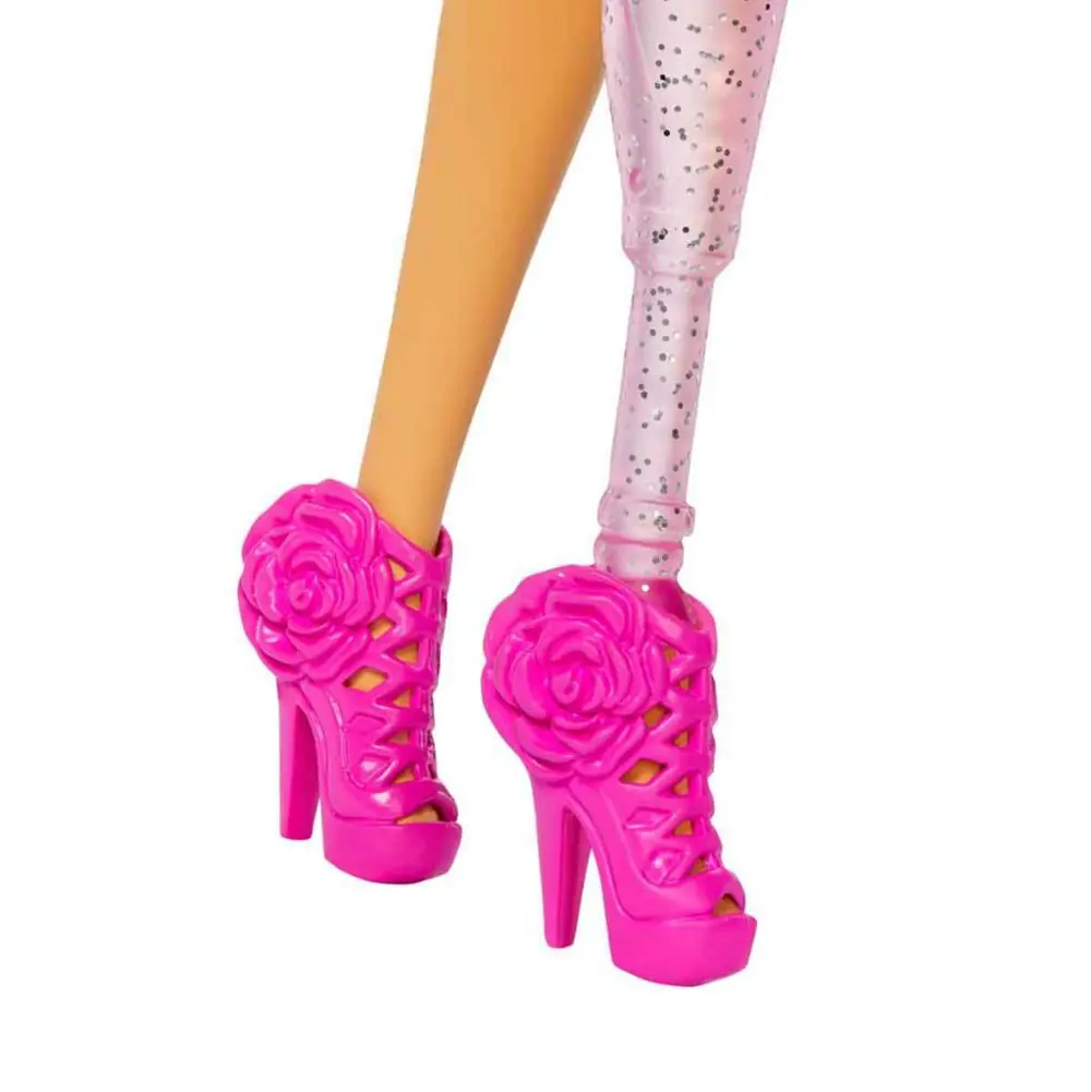 Barbie Deluxe Style Işıltılı Protez Bacaklı Bebek HVY24-HYV26 Barbie Deluxe Style Işıltılı Protez Bacaklı Bebek HVY24-HYV26