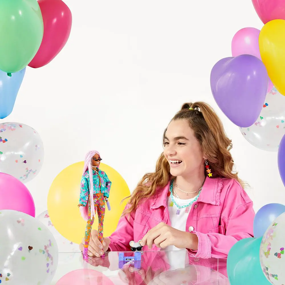 Barbie Extra Pembe Örgü Saçlı Bebek GXF09 Barbie Extra Pembe Örgü Saçlı Bebek GXF09