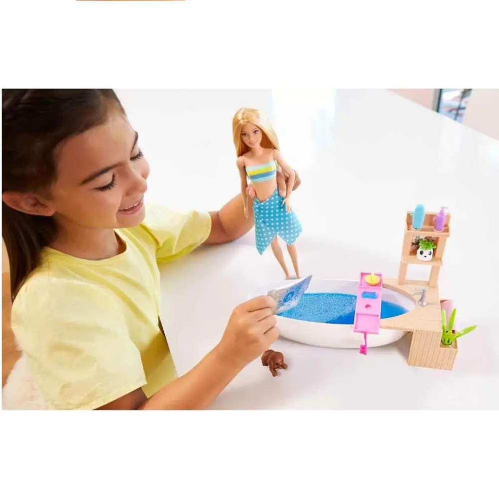 Barbie Welness Işıltı Dolu Spa Günü Oyun Seti HCM82