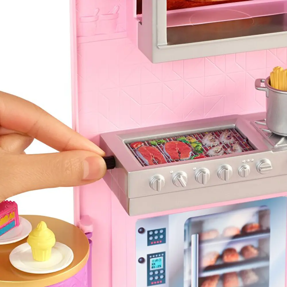 Barbie'nin Muhteşem Restoranı Oyun Seti GXY72