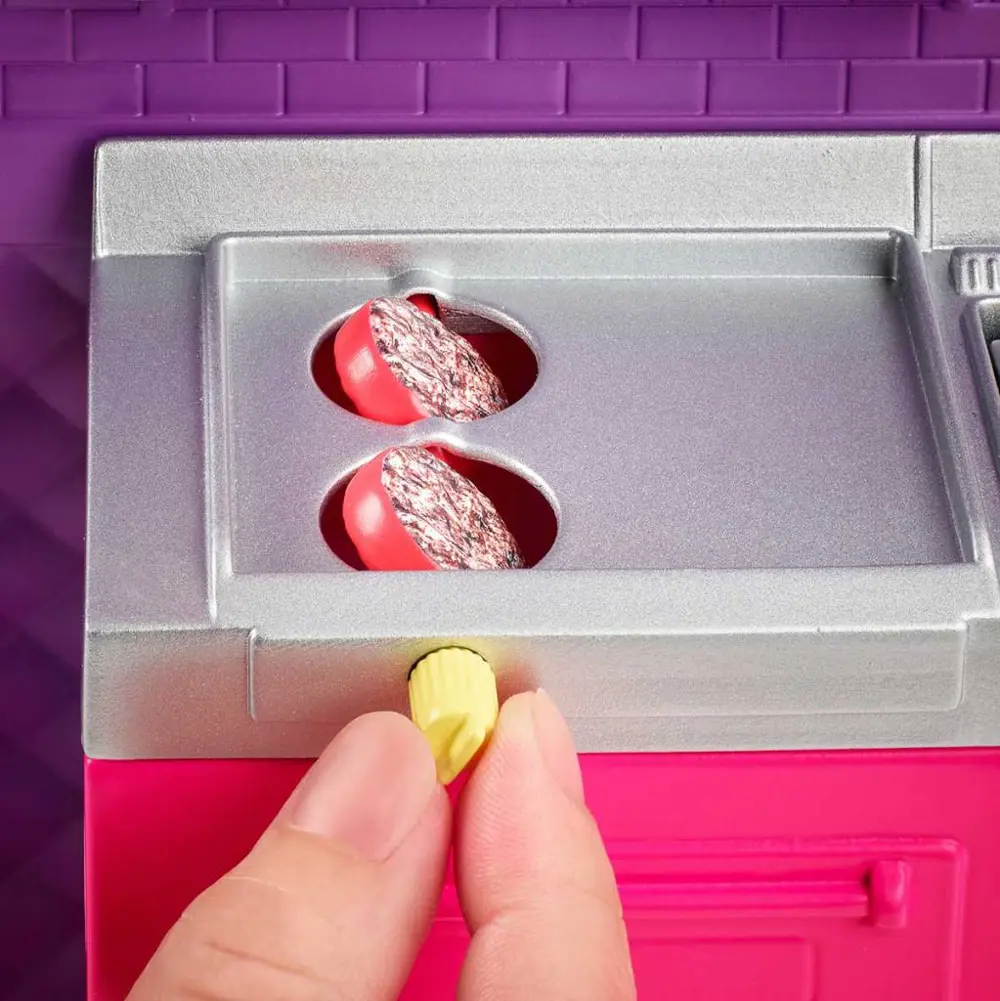 Barbie'nin Yemek Arabası GMW07 Barbie'nin Yemek Arabası GMW07