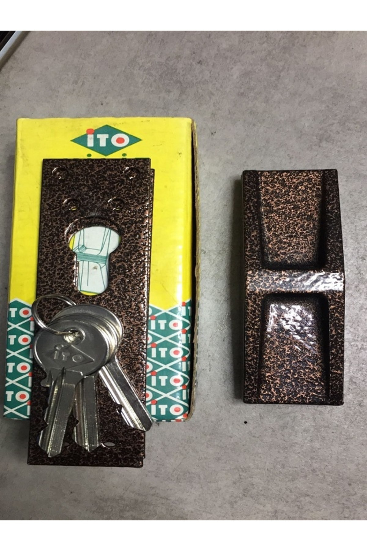 Barel ve Silindir Koruyucu (sağ kapı için)