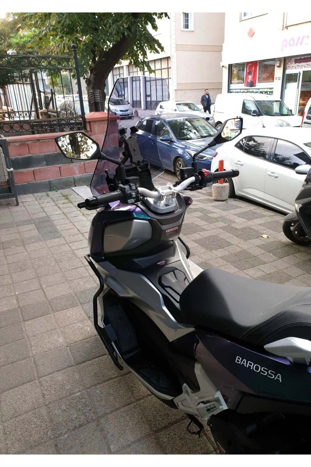 Barossa ADV 125 Ön Cam 2025-2026 Model 57cm Füme Renkli 4mm SPORT