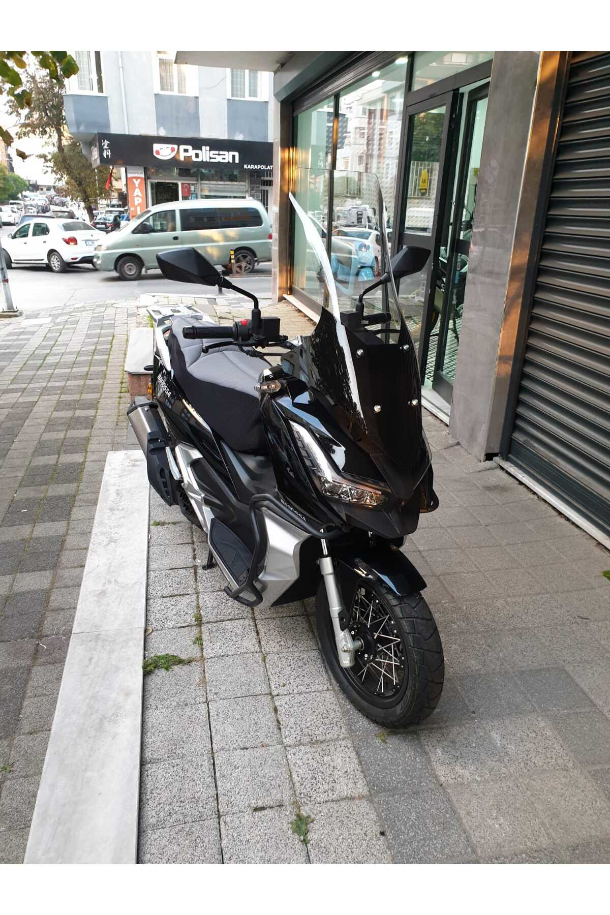 Motocam Barossa Adv 125 Ön Cam 2024 Model 78Cm Şeffaf Renkli 4Mm Uzun Cam