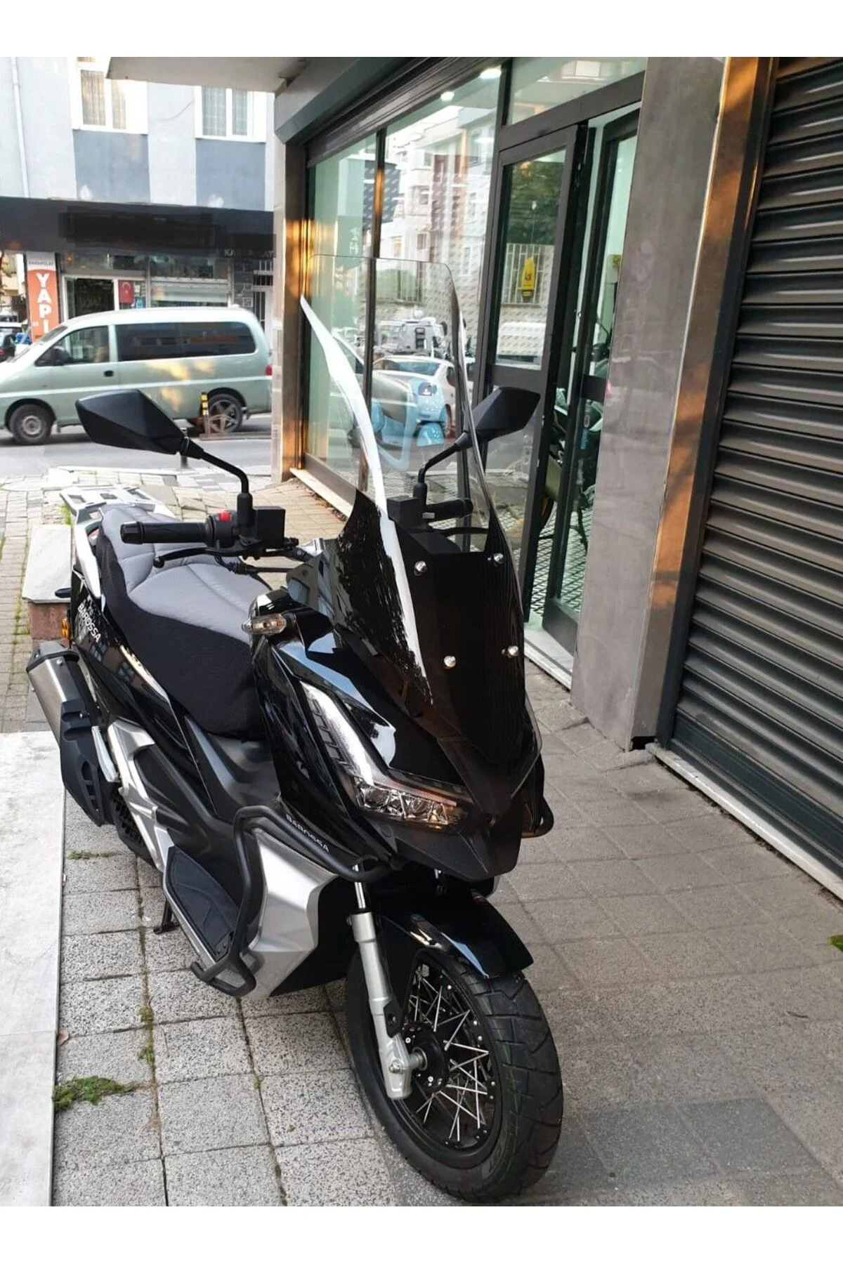 Barossa ADV 125 Ön Cam 2025-2026 Model 78cm Şeffaf Renkli 4mm UZU