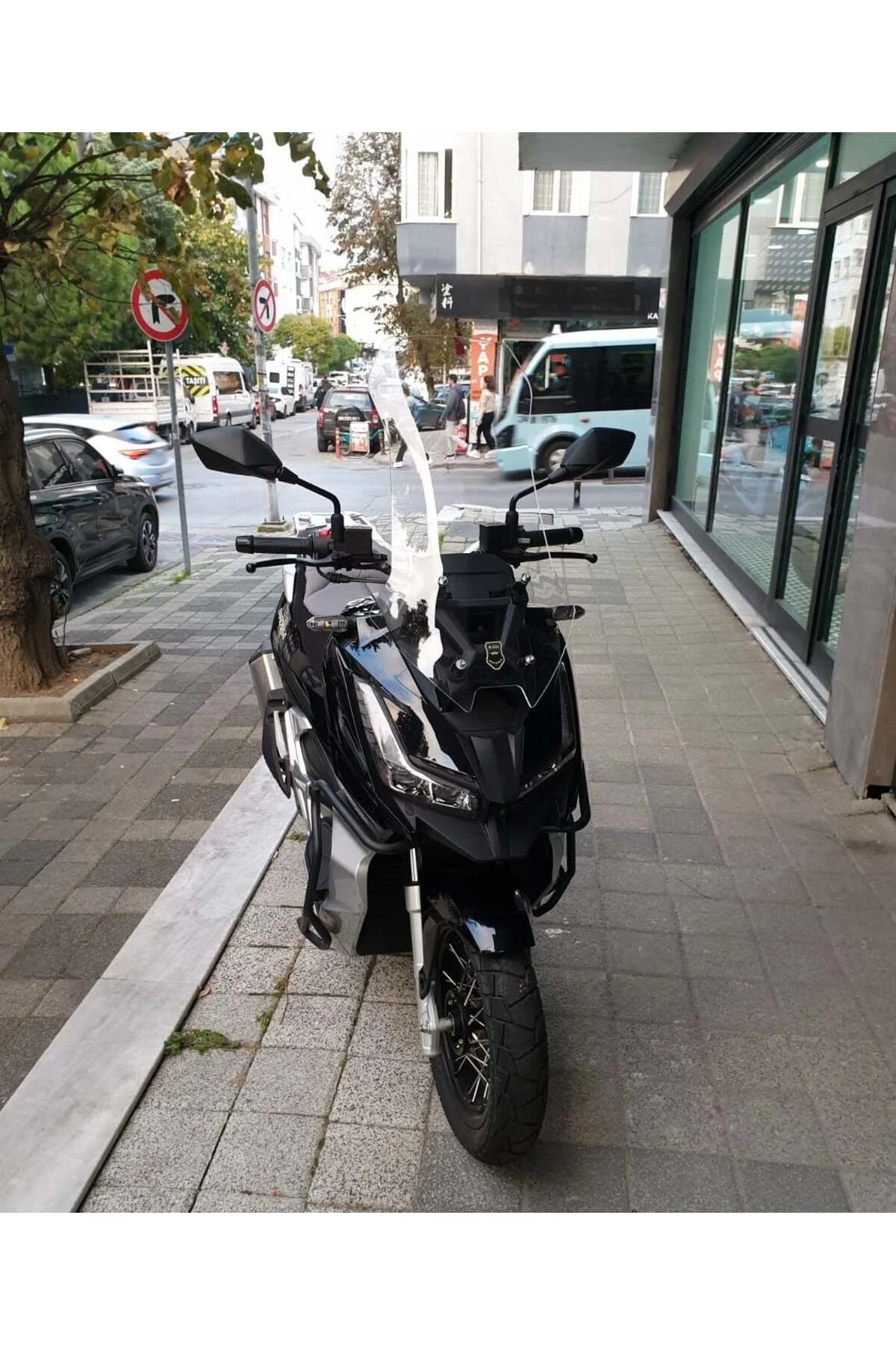 Barossa ADV 125 Ön Cam 2025-2026 Model 75cm Şeffaf Renkli 4mm UZU