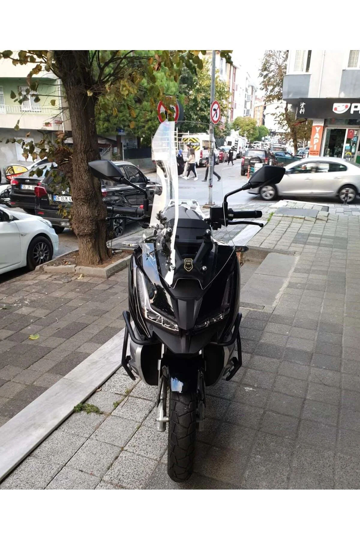 Barossa ADV 125 Ön Cam 2025-2026 Model 65cm Şeffaf Renkli 4mm ORT