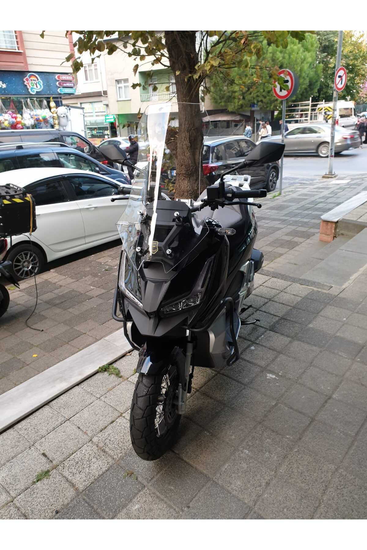 Motocam Barossa Adv 125 Ön Cam 2024 Model 75Cm Şeffaf Renkli 4Mm Uzun Cam