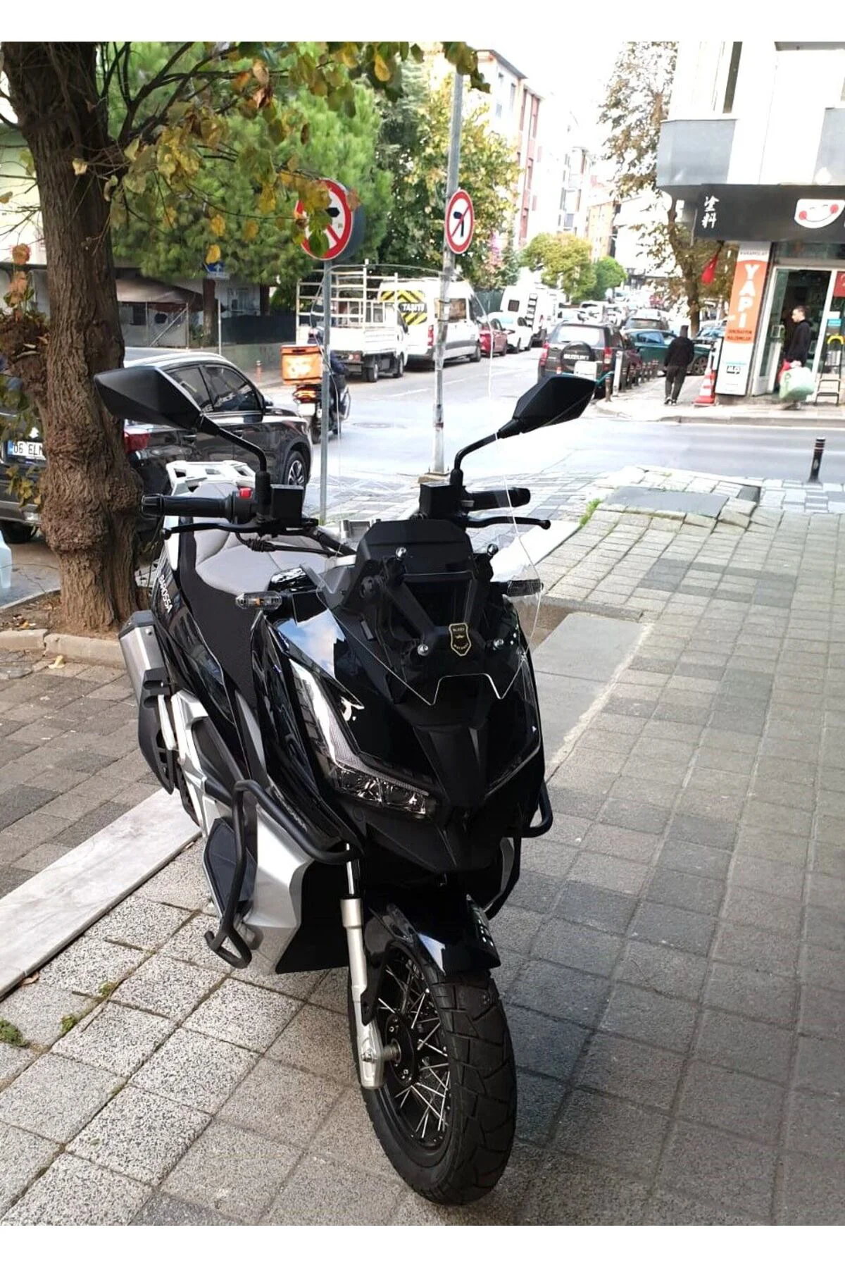 Barossa ADV 125 Ön Cam 2025-2026 Model 75cm Şeffaf Renkli 4mm UZU
