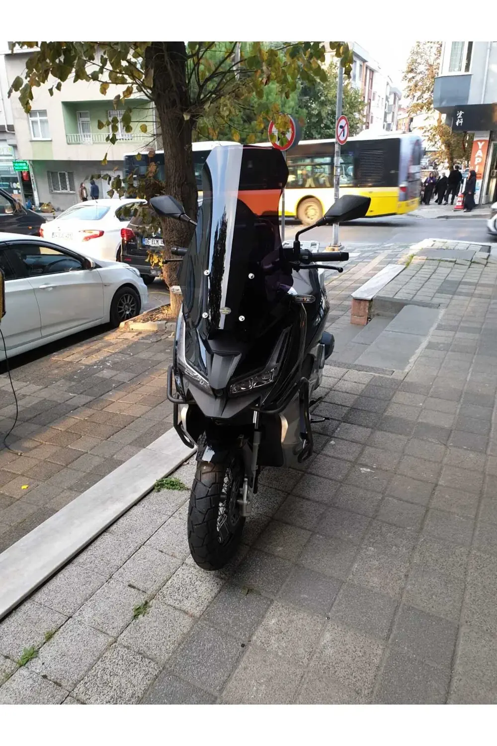 Barossa ADV 125 Ön Cam 2024 Model 57cm Siyah Renkli 4mm KISA SPOR