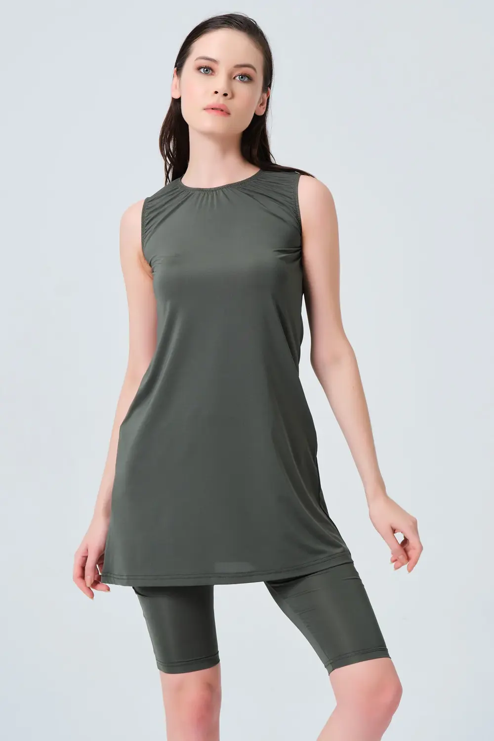 Basic Sıfır Kol Tam Kapalı Mayo