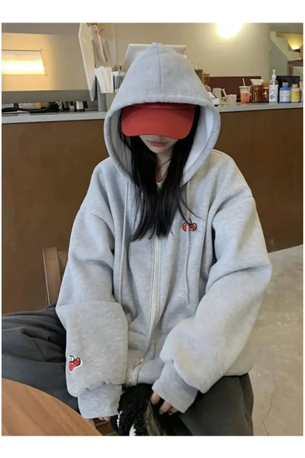 Baskılı Kapüşonlu Fermuarlı Oversize Mevsimlik Sweatshirt