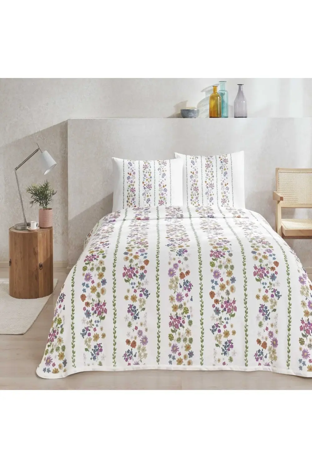 Baskılı Lily Çift Kişilik Pike Takımı Pembe