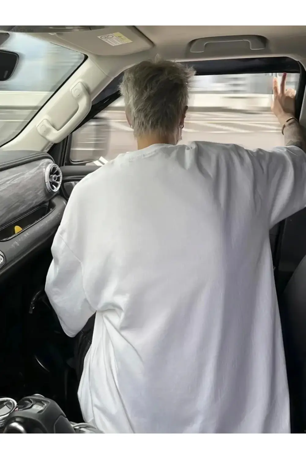 Baskılı Oversize Bisiklet Yaka T-shirt - Beyaz