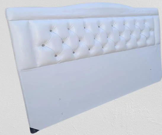 Başlık 90335 Çift Kişi 140 Model Suni Deri Beyaz Kumaş Dolgun Kap Başlık 90335 Çift Kişi 140 Model Suni Deri Beyaz Kumaş Dolgun Kap