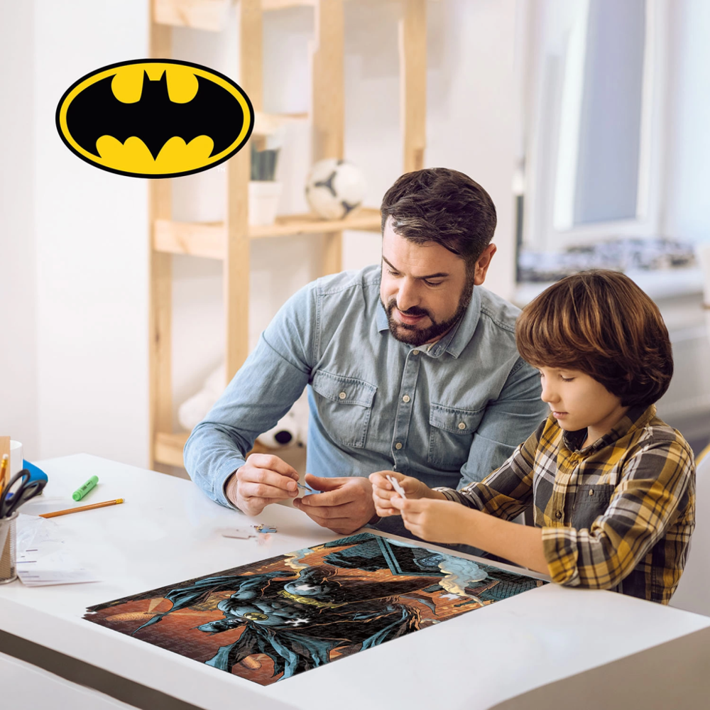 Batman 300 Parça Puzzle 35590 - Metal Kutu Batman 300 Parça Puzzle 35590 - Metal Kutu