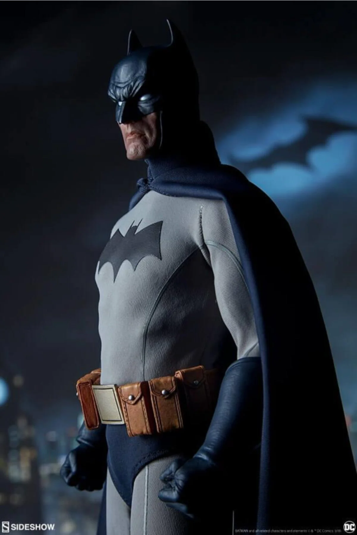 Batman Classic Sixth Scale Figure