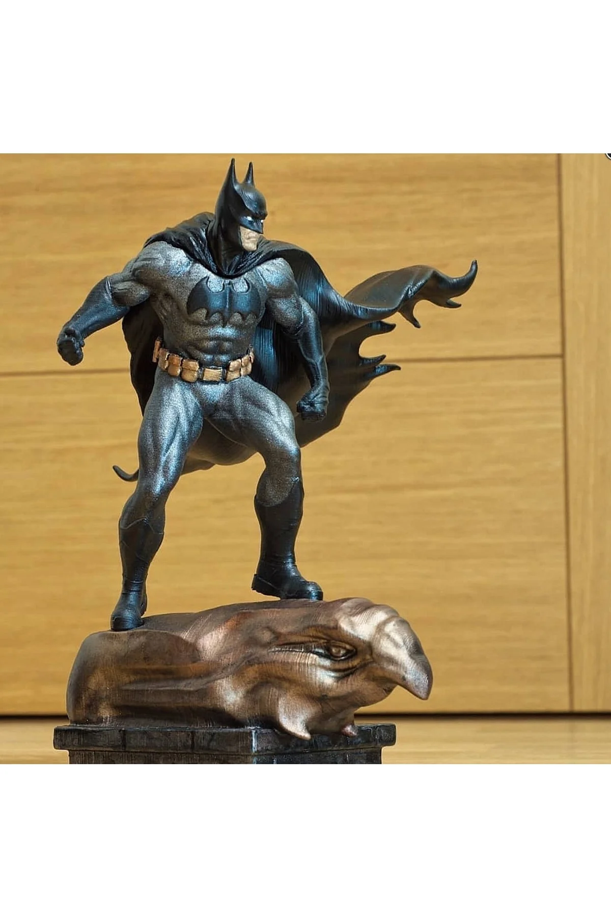 Batman Kara Şövalye Boyalı Figür 26 Cm (dev Boy)