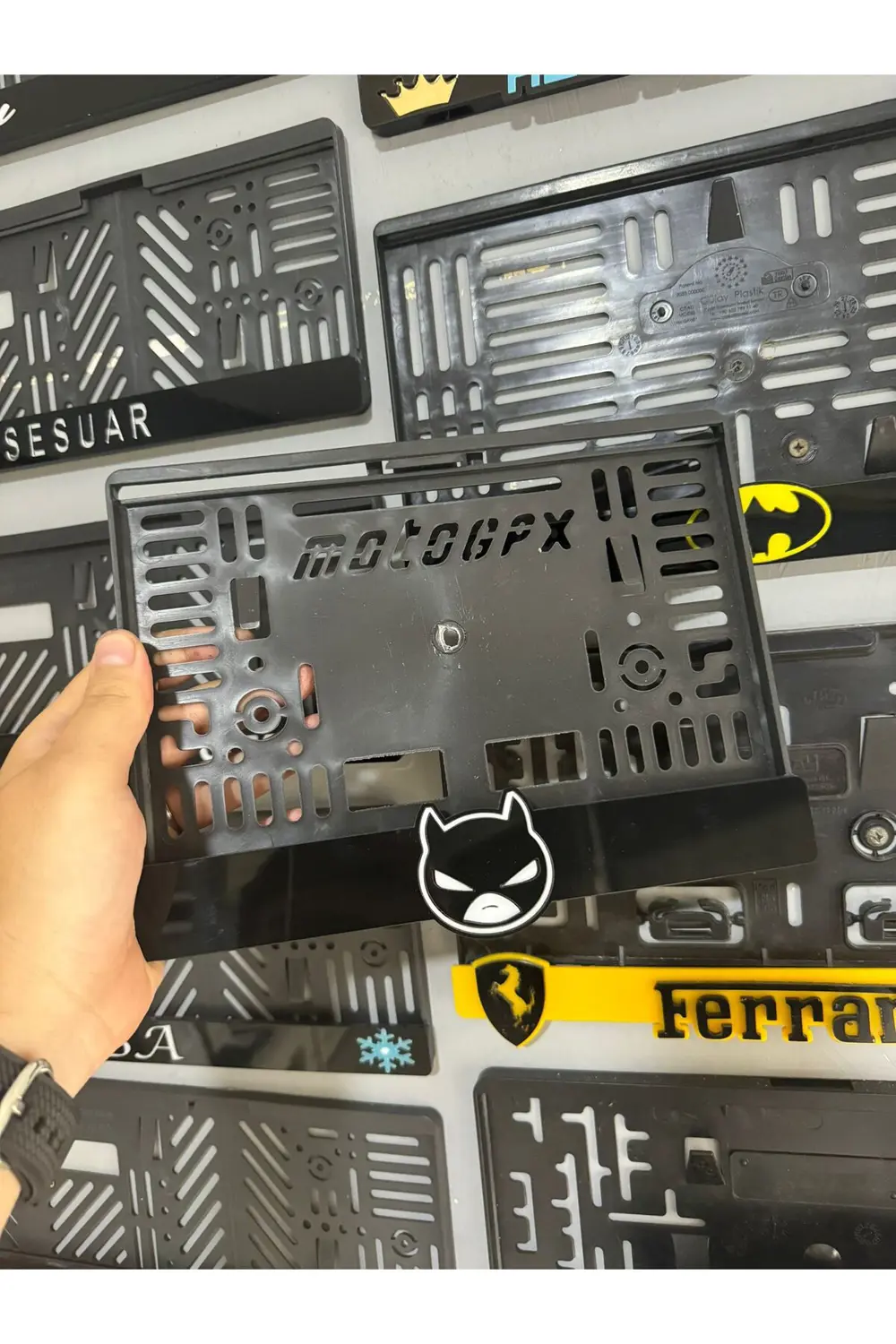 BATMAN MOTOR PLEKSİ PLAKALIK