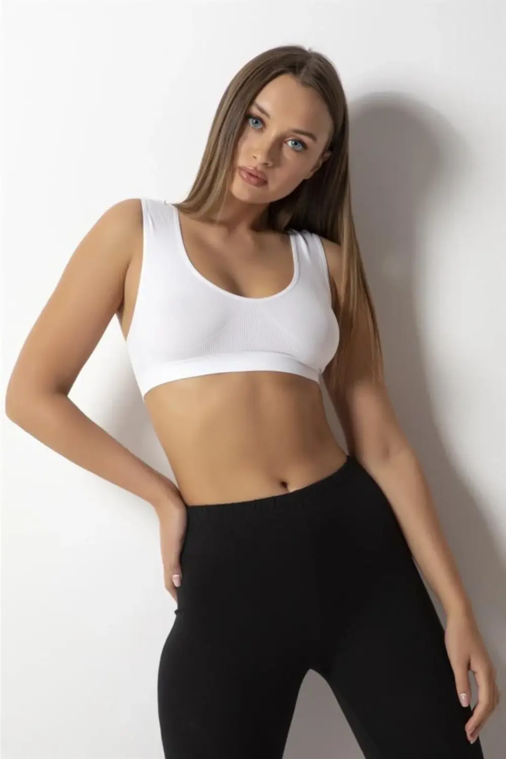 Bayan Seamless Geniş Askılı Sporcu Büstiyer Sütyen 050