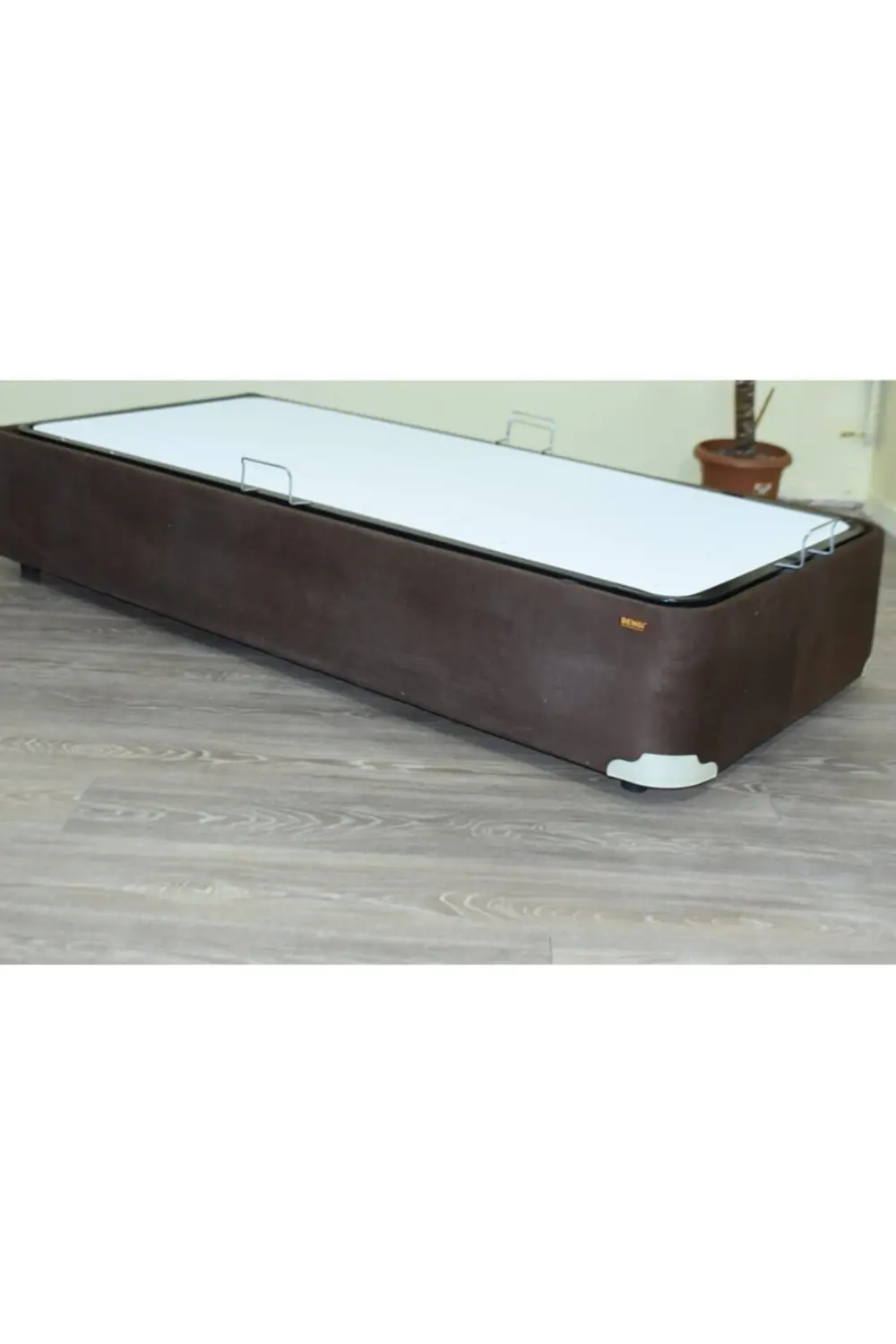 Baza 18228 Taytüy Kahve Renk Kumaş  Metal Transmisyon Çelik Baza1