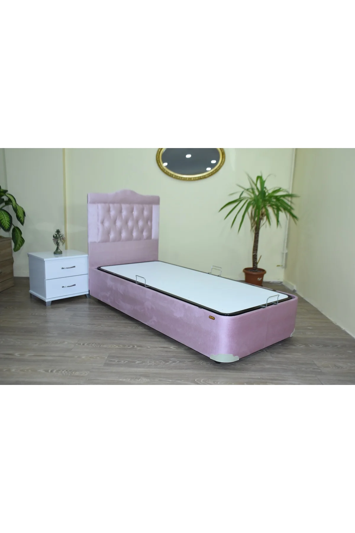 Baza-Başlık 13430 TAY TÜY PEMBE Kumaş MODEL Kapiton başlık Metal 90*190 El Yapım Baza-Başlık 13430 TAY TÜY PEMBE Kumaş MODEL Kapiton başlık Metal 90*190 El Yapım - Görsel 2