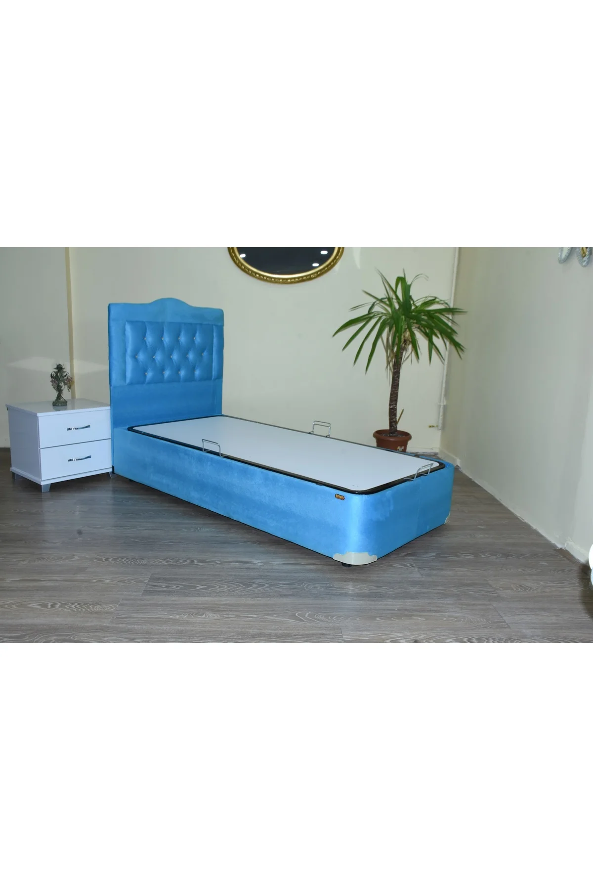 Baza Başlık 13431 Tay Tüy Pembe Kumaş Kapitone başlık Metal 90*190cm El Yapım Baza Başlık 13431 Tay Tüy Pembe Kumaş Kapitone başlık Metal 90*190cm El Yapım - Görsel 2