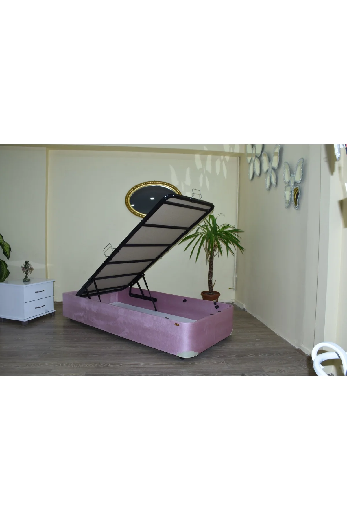 Baza Sandıklı 13426 TAY TÜY PEMBE Kumaş MODEL Metal Fırın Boya 90*190 El Yapım Baza Sandıklı 13426 TAY TÜY PEMBE Kumaş MODEL Metal Fırın Boya 90*190 El Yapım