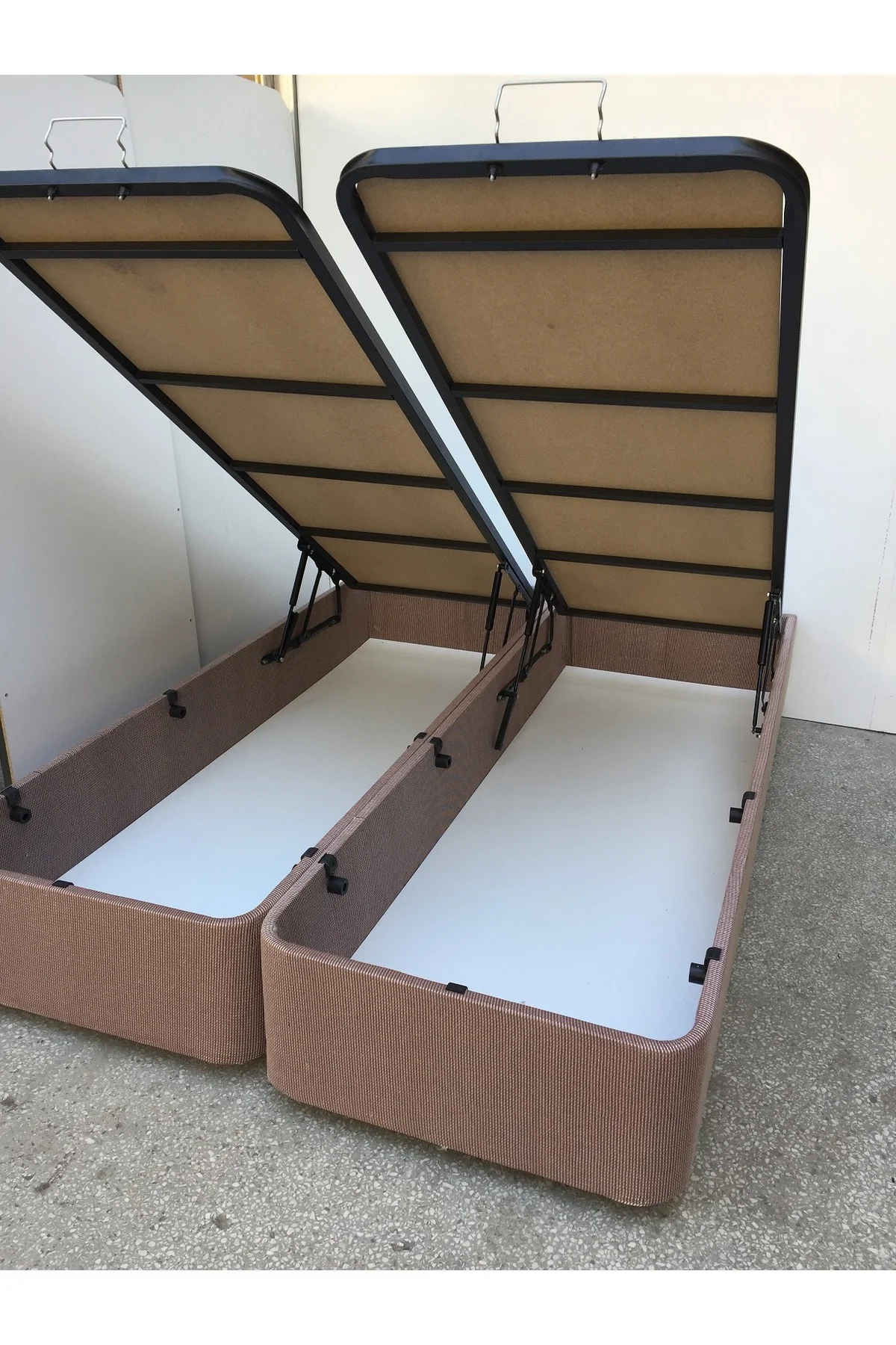 Baza STANDART 13453 Kumaş MODEL Baza Metal Çelik Fırın Boya150*200 cm El yapım Baza STANDART 13453 Kumaş MODEL Baza Metal Çelik Fırın Boya150*200 cm El yapım