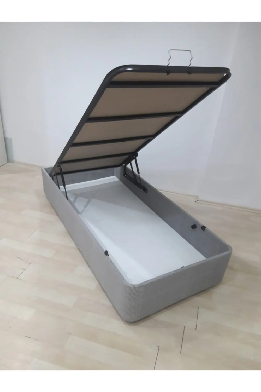 Baza Standart Kumaş 18233 Model Metal Çelik Fırın Boya 120*200 cm