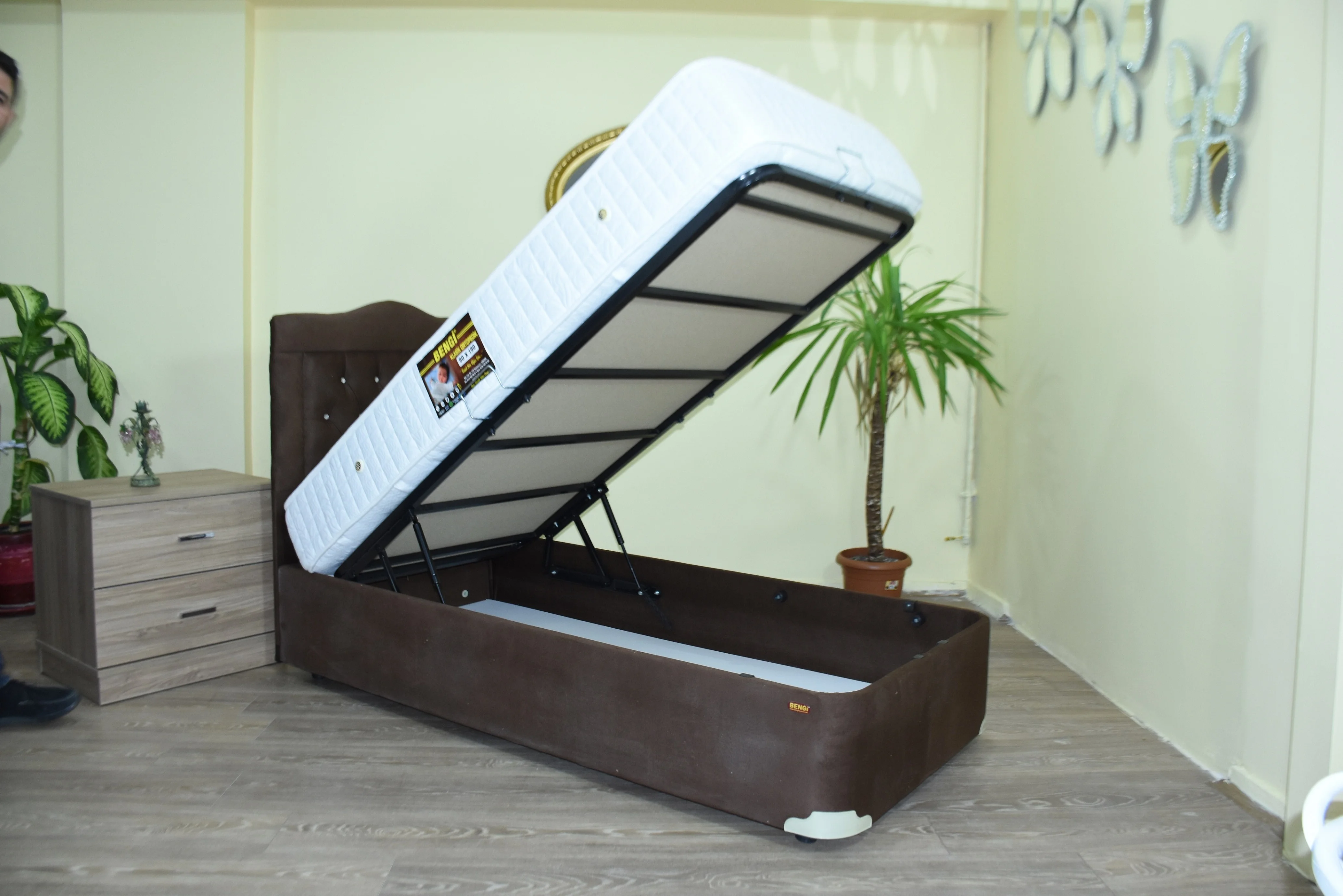 Baza-Yatak-Başlık 13439 MODEL 90*190 TayTüy Acı kahve Kumş Ort Pa