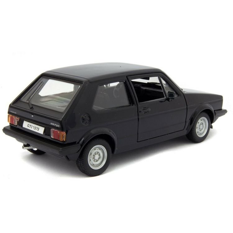 Bburago 1:24 Volswagen Golf Mk1 GTI 1979 Model Araba Bburago 1:24 Volswagen Golf Mk1 GTI 1979 Model Araba